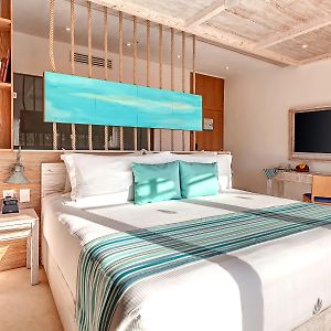 Deluxe Junior Suite